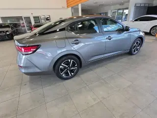 Nissan Sentra 2025 SV 4p Sedan