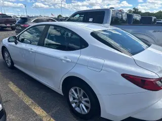 Toyota Camry 2025 AWD LE 4dr Sedan
