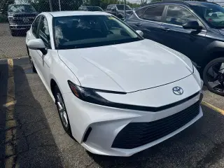 Toyota Camry 2025 AWD LE 4dr Sedan