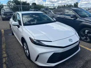 Toyota Camry 2025 AWD LE 4dr Sedan