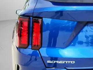 Kia Sorento 2023 S 4p SUV