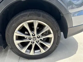 Toyota RAV4 Hybrid 2017 AWD Limited 4p SUV