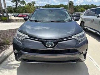 Toyota RAV4 Hybrid 2017 AWD Limited 4p SUV
