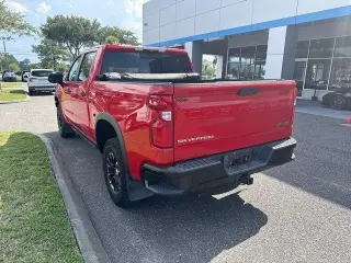 Chevrolet Silverado 1500 2022 4x4 ZR2 4p. Cabina Completa 5.8 pies. ST