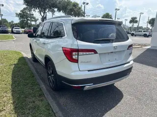 Honda Pilot 2022 AWD Touring 4dr SUV con Asientos Capitanes Traseros