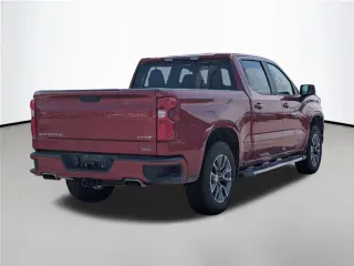 Chevrolet Silverado 1500 2021 4x4 RST 4p Camioneta de Cabina Completa 5.8 ft. SB