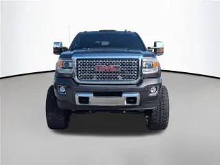 GMC Sierra 2500HD 2016 4x4 Denali 4p Cabina Completa SB