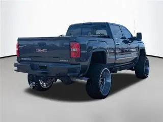 GMC Sierra 2500HD 2016 4x4 Denali 4p Cabina Completa SB