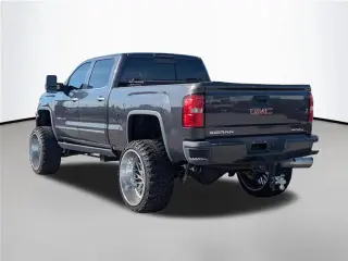 GMC Sierra 2500HD 2016 4x4 Denali 4p Cabina Completa SB