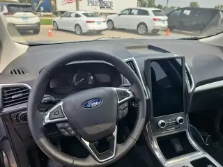 Ford Edge 2024 AWD Titanium 4p SUV