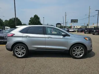 Ford Edge 2024 AWD Titanium 4p SUV
