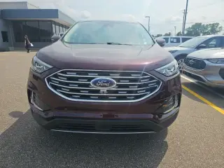 Ford Edge 2023 AWD Titanium 4p Crossover