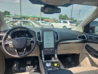 Ford Edge 2023 AWD Titanium 4p Crossover