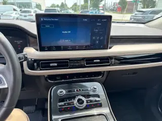 Lincoln Nautilus 2023 AWD Reserve 4dr SUV