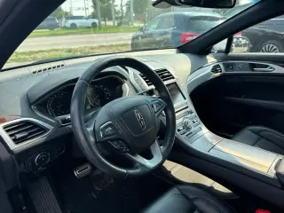Lincoln MKZ 2019 AWD Reserve I 4dr Sedan
