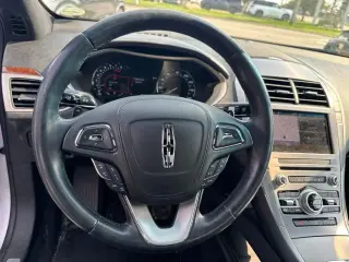 Lincoln MKZ 2019 AWD Reserve I 4dr Sedan