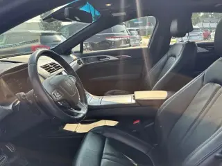 Lincoln MKZ 2019 AWD Reserve I 4dr Sedan