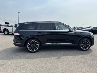 Lincoln Aviator 2023 AWD Reserve 4p SUV