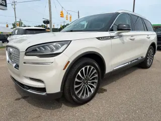 Lincoln Aviator 2023 AWD Reserve 4dr SUV