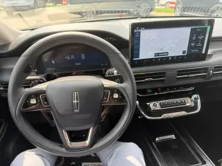 Lincoln Corsair 2024 AWD Premiere 4dr SUV