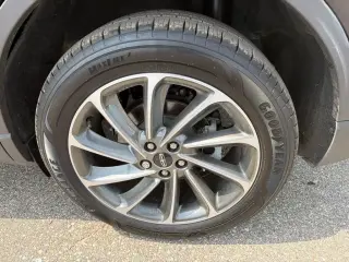 Lincoln Corsair 2024 AWD Premiere 4dr SUV