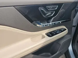 Lincoln Corsair 2024 AWD Premiere 4dr SUV