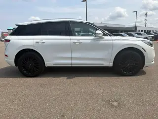 Lincoln Corsair 2022 AWD Reserve 4dr SUV