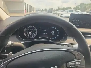 Genesis GV70 2025 AWD 2.5T Standard 4p SUV