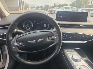 Genesis GV70 2025 AWD 2.5T Standard 4p SUV