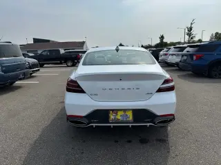 Genesis G70 2024 2.5T Standard 4dr Sedán