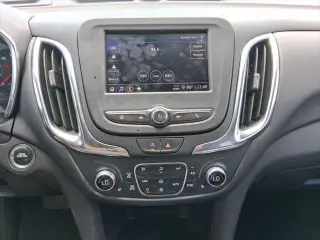 Chevrolet Equinox 2024 4x4 LT 4p SUV con 1LT