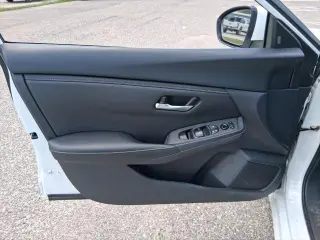 Nissan Sentra 2025 SV Sedan 4p.