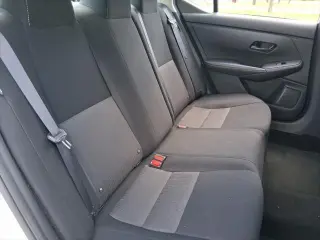 Nissan Sentra 2025 SV Sedan 4p.
