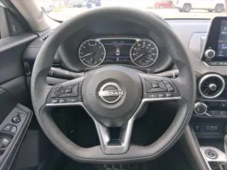 Nissan Sentra 2025 SV Sedan 4p.