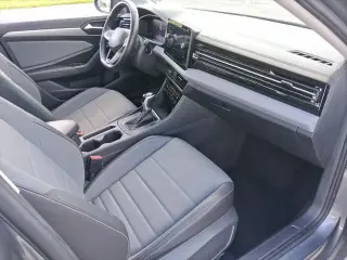 Volkswagen Jetta 2025 SE 4p Sedan