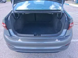 Volkswagen Jetta 2025 SE 4p Sedan