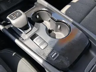 Nissan Rogue 2025 SV 4p Crossover