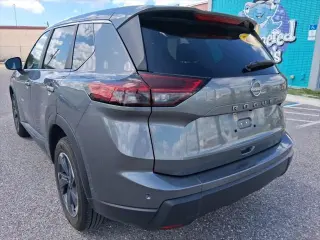 Nissan Rogue 2025 SV 4p Crossover