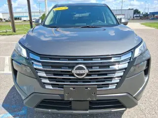 Nissan Rogue 2025 SV 4p Crossover