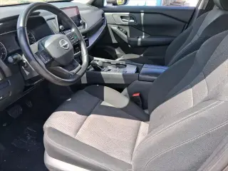 Nissan Rogue 2025 SV 4p Crossover