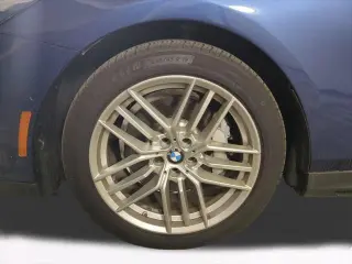 BMW Serie 5 2024 530i xDrive 4p Sedán tracción total