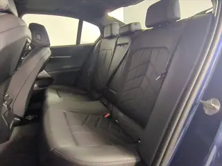 BMW Serie 5 2024 530i xDrive 4p Sedán tracción total