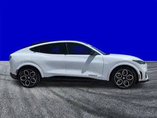 Ford Mustang Mach-E 2023 AWD GT 4p SUV