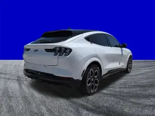 Ford Mustang Mach-E 2023 AWD GT 4p SUV