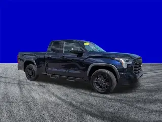 Toyota Tundra 2022 4x2 SR5 4p Doble Cabina Camioneta SB