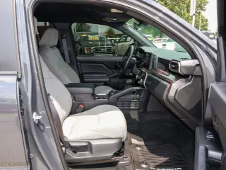Toyota Tacoma 2024 4x4 SR5 4p Cab Doble 5.0 ft SB
