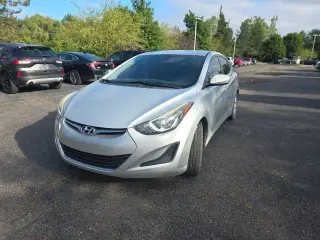 Hyundai ELANTRA 2015 SE 4p Sedan 6M