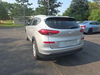 Hyundai TUCSON 2021 4x4 Value 4p SUV