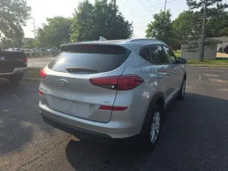 Hyundai TUCSON 2021 4x4 Value 4p SUV