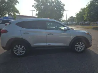 Hyundai TUCSON 2021 4x4 Value 4p SUV